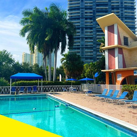 A Pousada Bposhtels Hollywood Florida Exterior foto